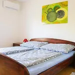 Seaview With Two Bedrooms And Pool Appartement *