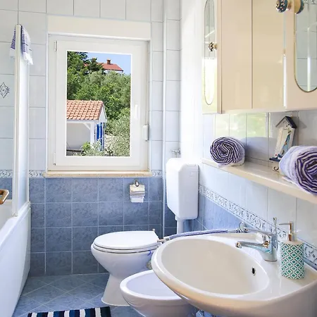 Seaview With Two Bedrooms And Pool Lägenhet Polje (Krk)